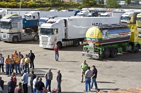 Izquierda Unida con los transportistas