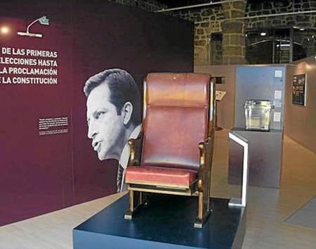 Los abulenses honramos también a nuestro expresidente