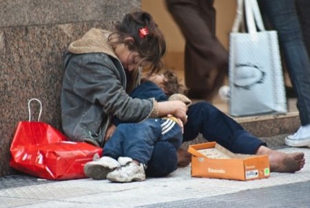 ¿Por qué baja el presupuesto, si las necesidades crecen?