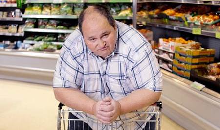 Ávila concede vales de ayuda a las familias más necesitadas