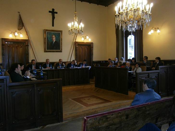 Esa reforma ni es necesaria ni prioritaria