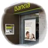 Dos jóvenes roban una sucursal de Bankia...