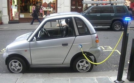 Ávila contínua apostando por el coche eléctrico