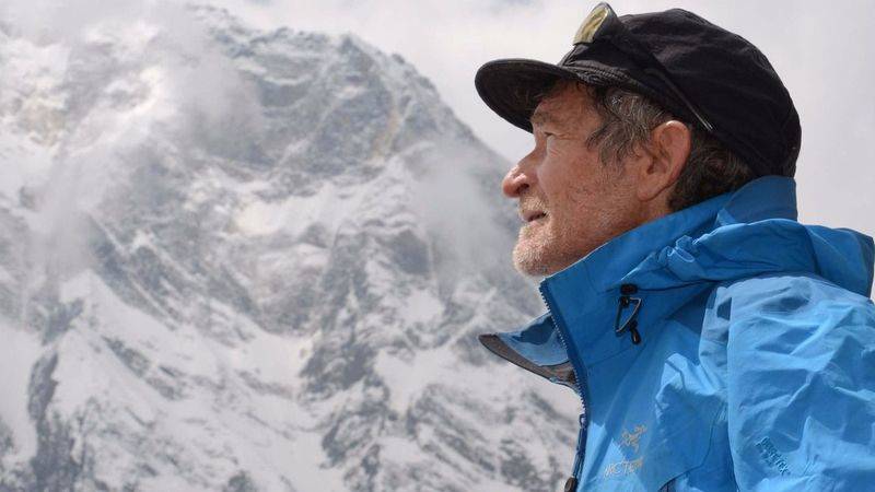 Carlos Soria (77 años) alcanza la cima del Annapurna