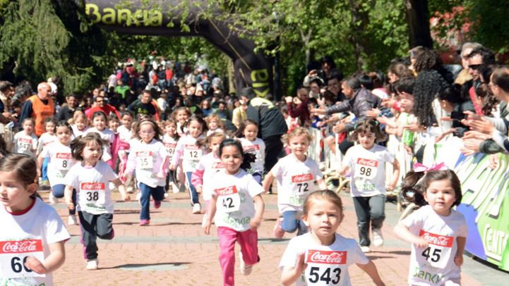 La XII Carrera Infantil de San Segundo reunió a 535 niños y niñas