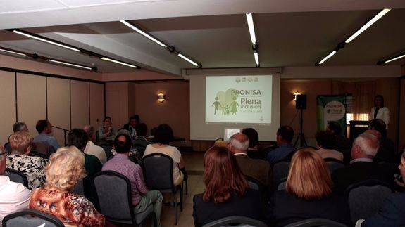 El bienestar de las personas con discapacidad y de sus familiares centró el V Encuentro de Familias de PRONISA
