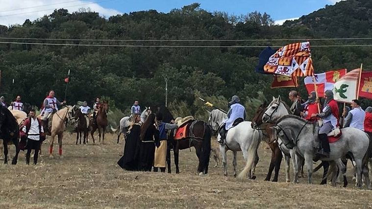 El presidente de la Diputación de Ávila reivindica los toros de Guisando