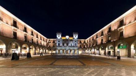 Podemos ciudad de Ávila pide al Ayuntamiento la puesta en marcha de una comisión monográfica sobre el estado de la concesión del alumbrado público