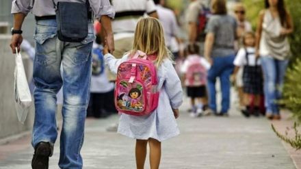Más de 2.200 familias se benefician de la reducción de precios y la exención de pago en escuelas infantiles de Castilla y León
