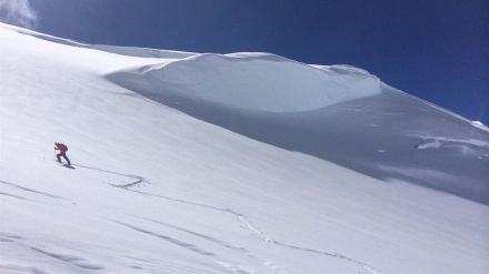 Kilian Jornet. Path to Everest