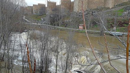 La Junta presenta las guías de respuesta ante episodios de inundaciones para 19 municipios de la provincia de Ávila