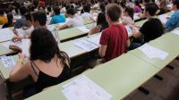 Más de 2.900 estudiantes de Castilla y León reciben una beca para realizar sus estudios universitarios en el curso 2017-2018