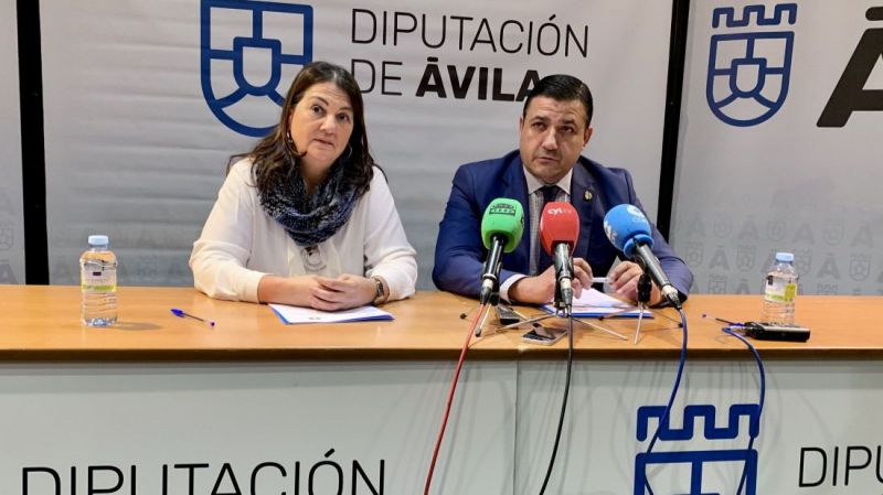La Diputación hace posible que las farmacias rurales de Ávila implanten el SEVEM