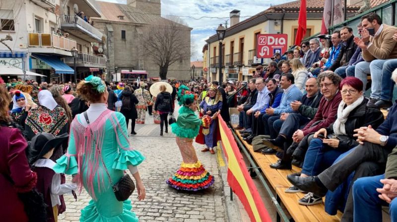 El Domingo de Piñata pone el broche de oro al Carnaval de Cebreros