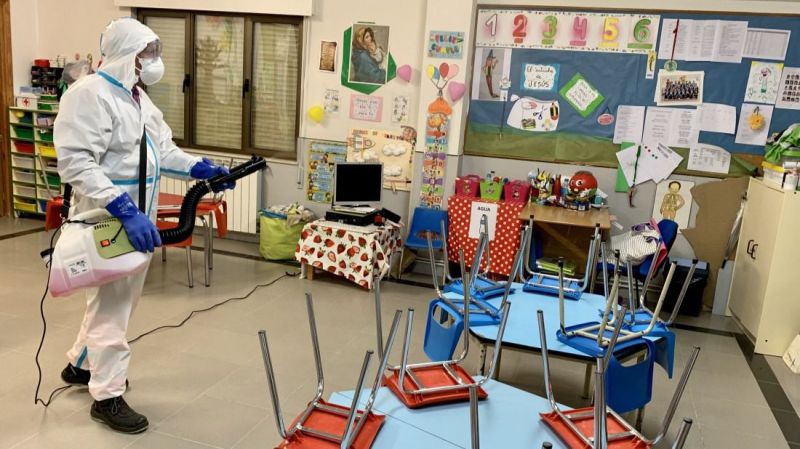 Cinco centros educativos desinfectados en el primer día en fase 1