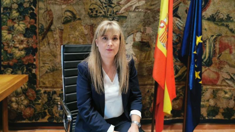 Julia Martín (Cs): 'Muchas veces se dice que los libros cambian vidas, y a día de hoy incluso las pueden llegar a salvar'