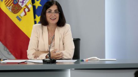 El Gobierno destaca como objetivo prioritario conseguir pronto más personas vacunadas que contagiadas