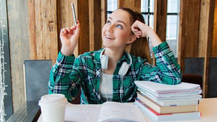 La Junta amplía los umbrales de renta para ser beneficiario del programa de gratuidad de libros de texto