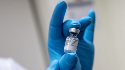 La previsión semanal de vacunas comunicadas a la Comunidad cae por debajo de las 100.000 unidades