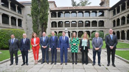 Mañueco preside la toma de posesión del delegado de Junta en Ávila