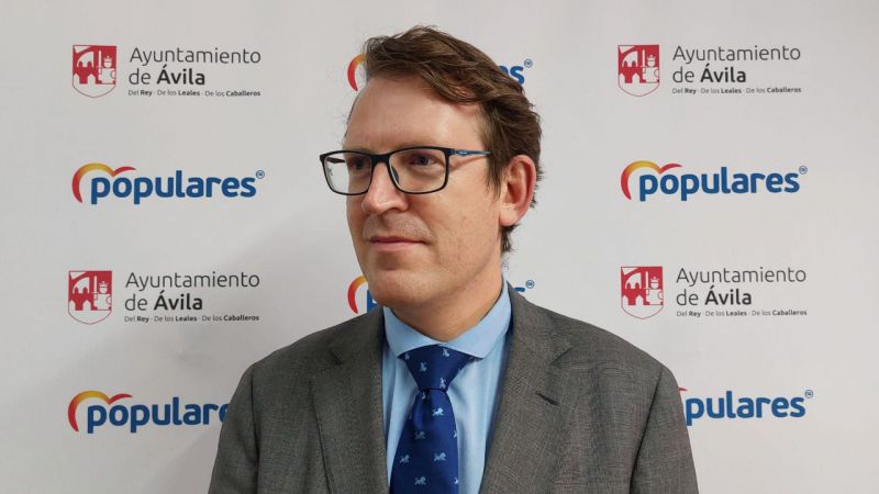 Ayuso: 'Un año más, tenemos que soportar el hachazo del IBI ante la indiferencia del alcalde'