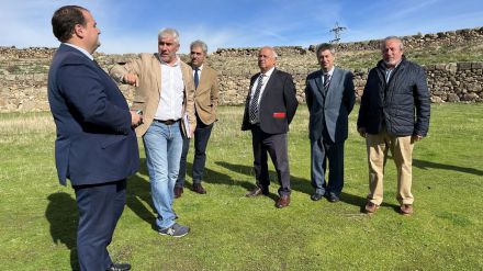 Villafranca de la Sierra pone en valor su histórica plaza de toros