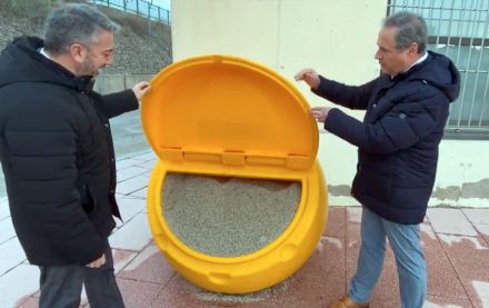 Ávila se adelanta e instala cerca de 40 contenedores de fundentes