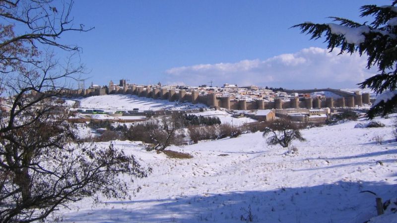 Ávila en prealerta ante la primera nevada del año