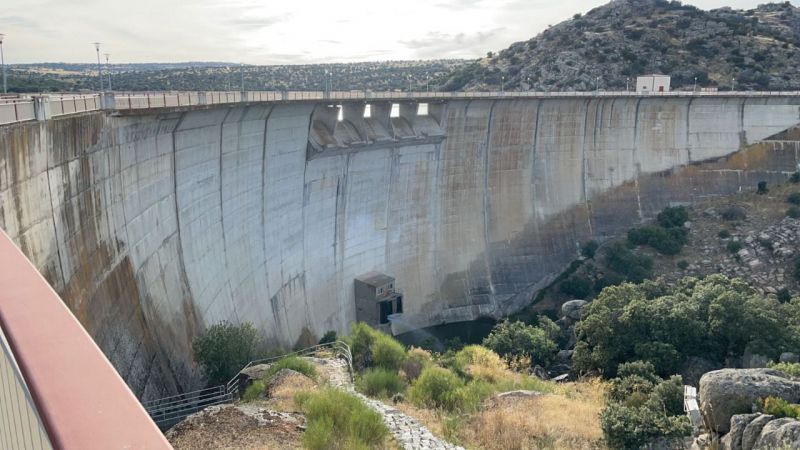 El PP denuncia la propaganda del alcalde con el agua