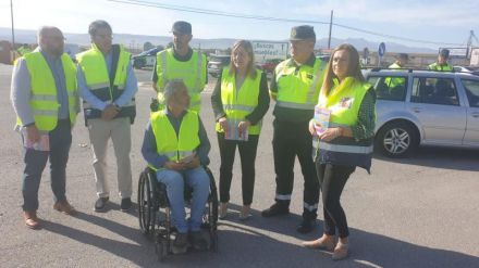 La DGT presenta en Ávila una campaña centrada en combatir las distracciones al volante