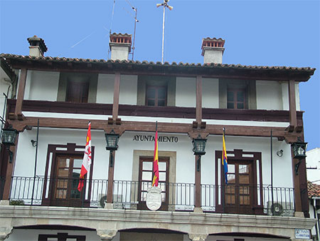IU de Piedralaves asegura que su Ayuntamiento no le informa