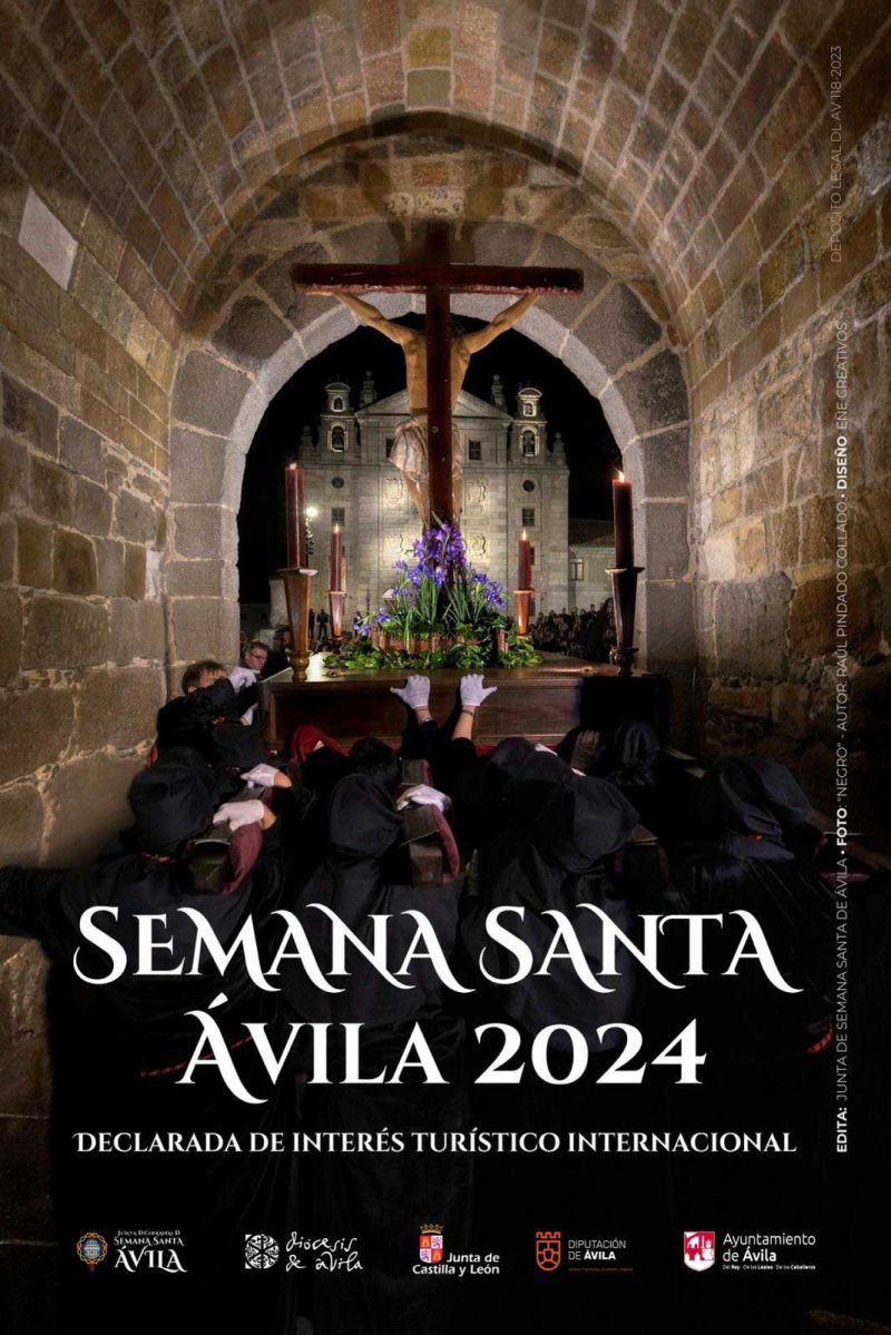 Una exposición invita a recorrer la Semana Santa de Ávila