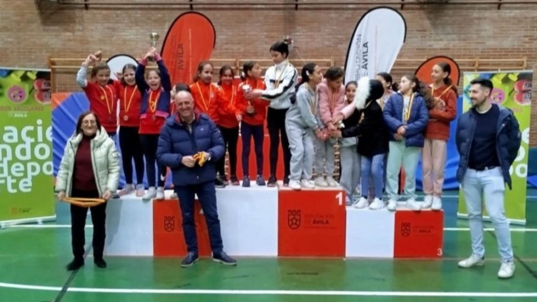Final de Campo a Través de los Juegos Escolares en Las Navas del Marqués