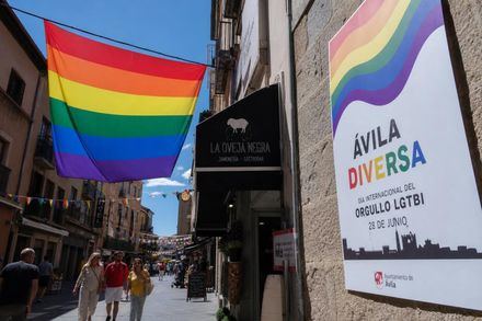Ávila conmemora el Día del Orgullo con actividades LGTB Friendly en comercios y hostelería