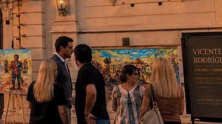 Ávila inaugura temporada de exposiciones con óleos en San Francisco