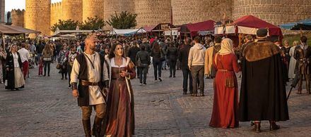 Lanzaderas gratuitas y aparcamiento para el Mercado Medieval de Ávila