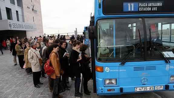 Los pueblos también tienen derecho a tener servicios