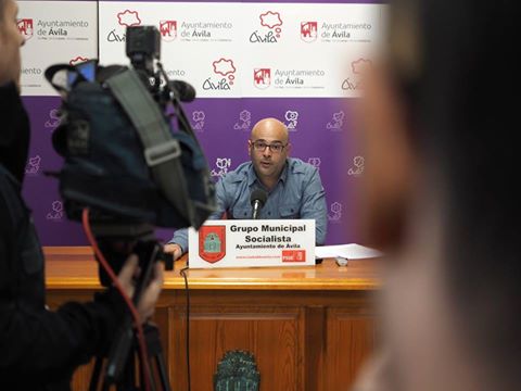 Los socialistas defenderemos que los libros de texto sean gratuitos