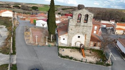 Aveinte: Un rincón de Ávila donde la historia murmura entre encinas