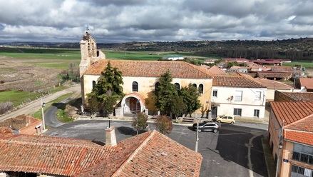 Blascomillán: Un rincón de Ávila donde el tiempo susurra entre piedras y tradiciones