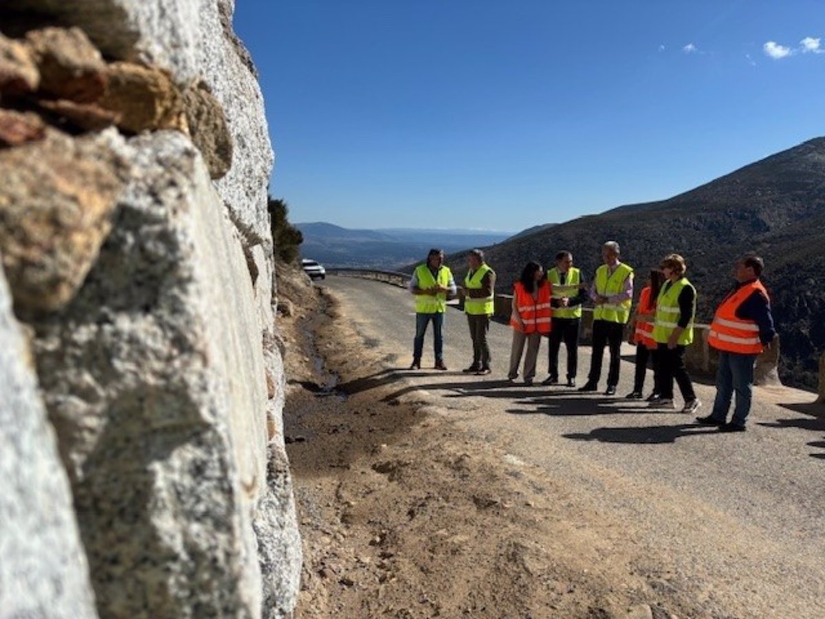 Carretera Mijares-Villanueva de Ávila reabierta tras reparaciones por lluvias