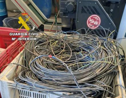 Cinco detenidos en Ávila con dos toneladas de cable de cobre robado