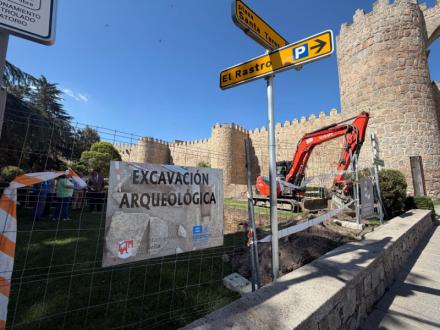 Descubren necrópolis medieval en Ávila cerca del Arco de San Vicente