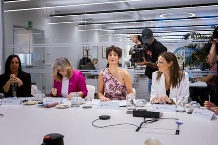 Gobierno y plataformas digitales se unen para combatir el discurso de odio en redes sociales