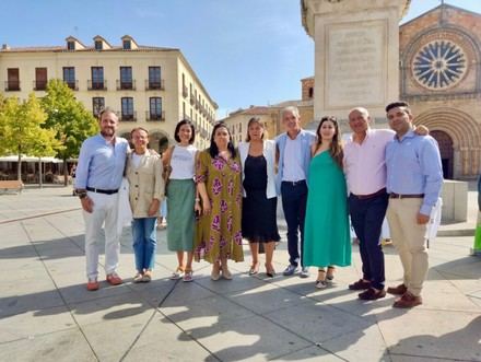 El PP de Ávila apoya a familias afectadas por el Alzhéimer en su día mundial