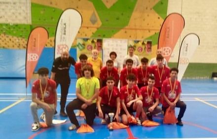 El Tiemblo se consagra en los Juegos Escolares al ganar en Fútbol Sala