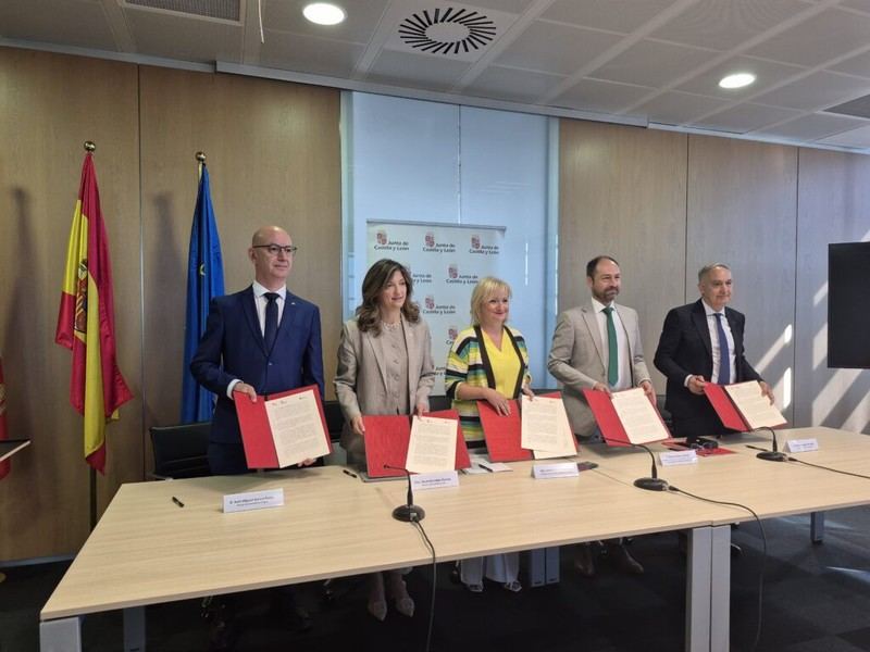 Junta y universidades lanzan 'Experience Plus' para fomentar el empleo juvenil en Castilla y León