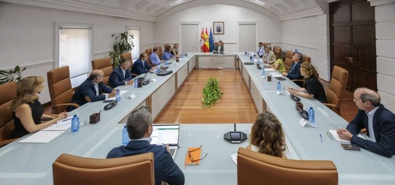 La Junta destinará más de 100 millones de euros para ayudar a las zonas afectadas por incendios