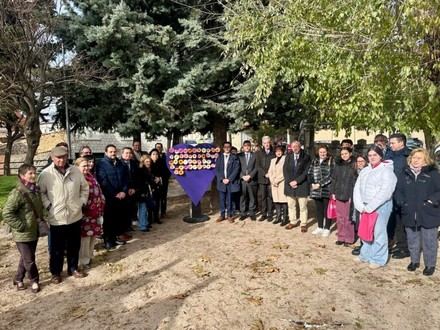 La Serrada celebra el Día Internacional contra la Violencia de Género 2025