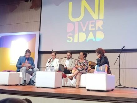 UCAV lanza proyecto para digitalizar emprendimientos femeninos en Colombia y México